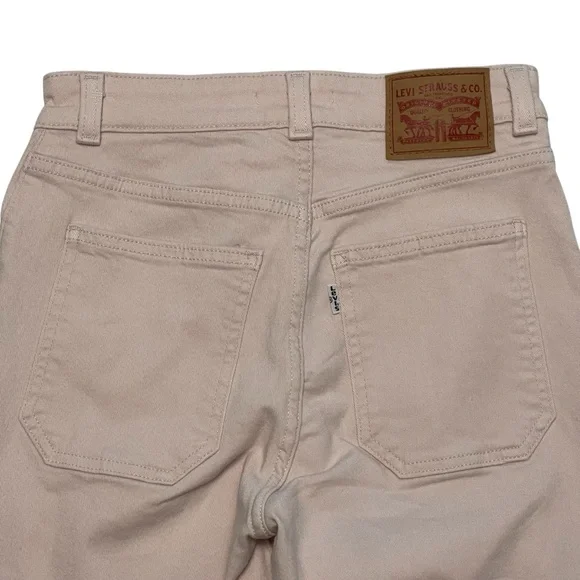 Levi's Women's 721 High Rise Skinny Jeans in Light Pink - Picture 1 of 9